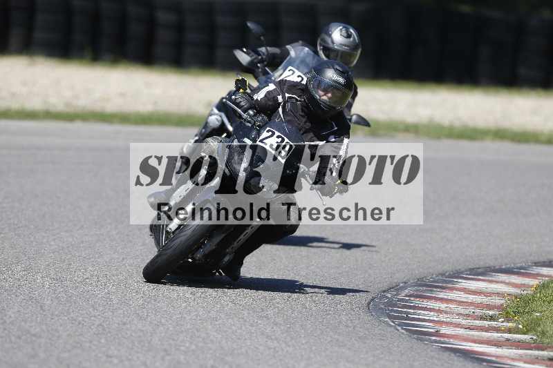 /43 08.08.2025 Discover the Bike ADR/Bike 1 gruen/239